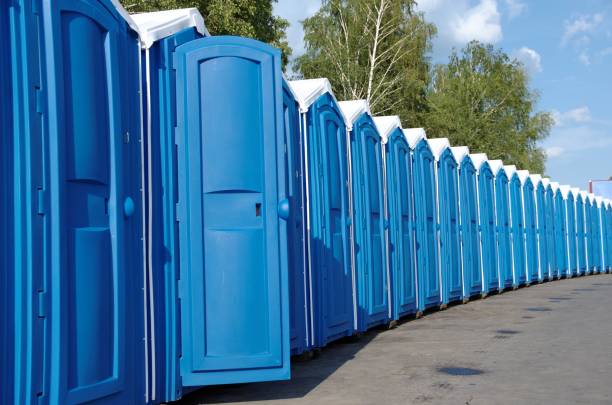 Portable Toilet Options We Offer in Pierce City, MO